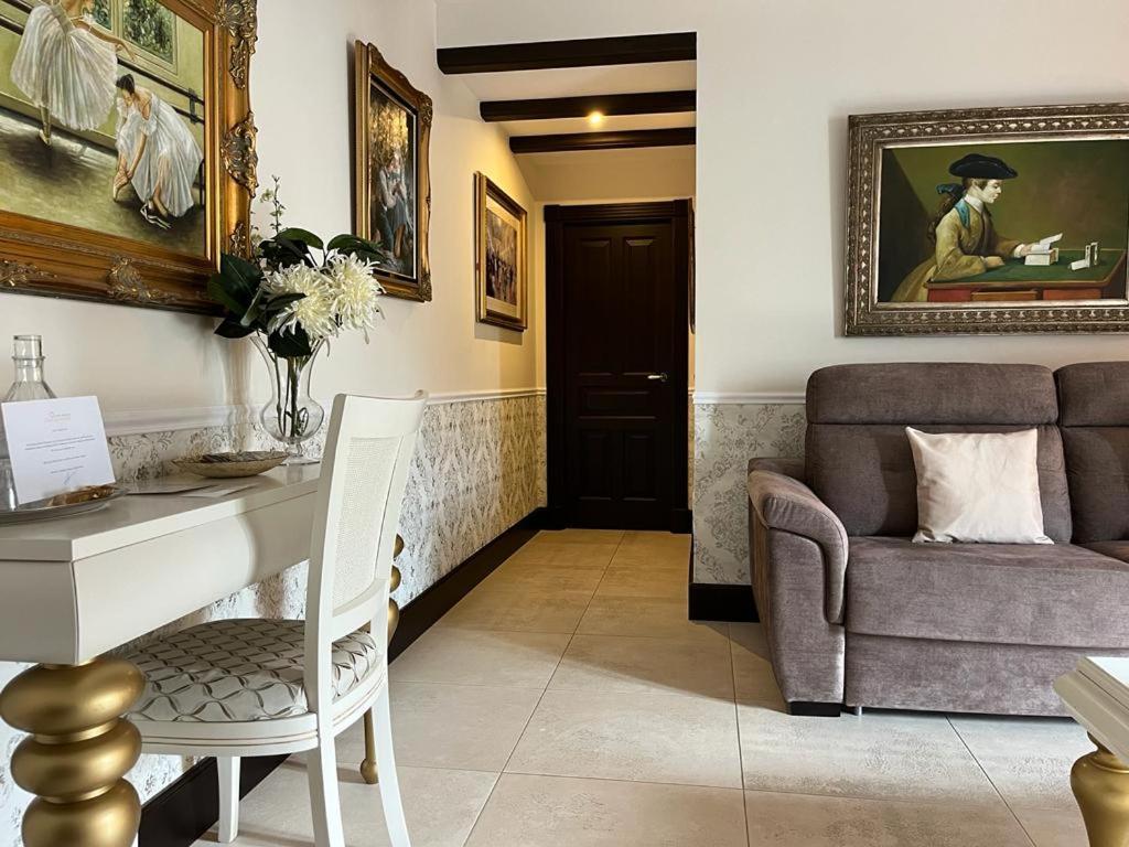 Hotel Boutique Casa Veracruz Estepona Exterior photo